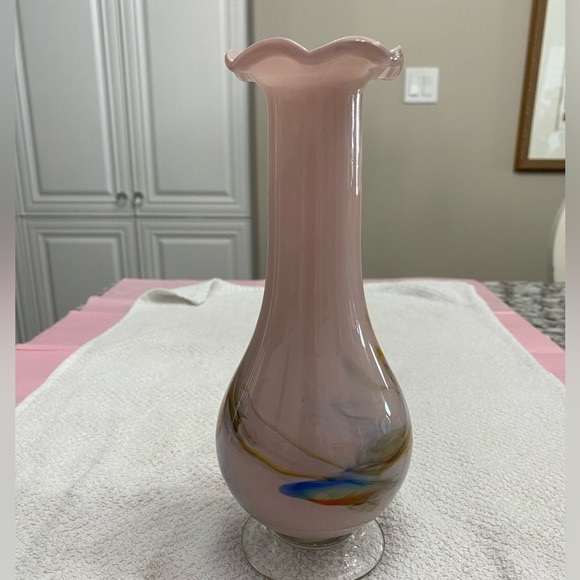 EUC VTG DALIAN GLASS CO. SNOWFLAKES BRAND MAUVE FOOTED VASE WITH BLUE GOLD BROWN - Picture 8 of 8